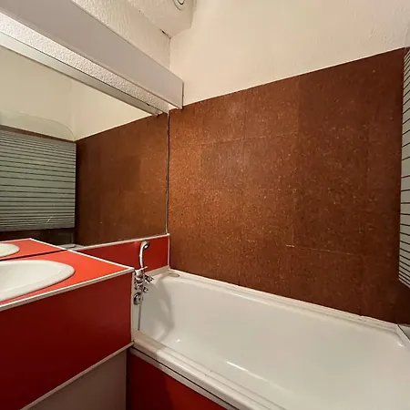Apartment Appt 2 Pieces Avec Piscine Et Parking A - Fr-1-229-773 *